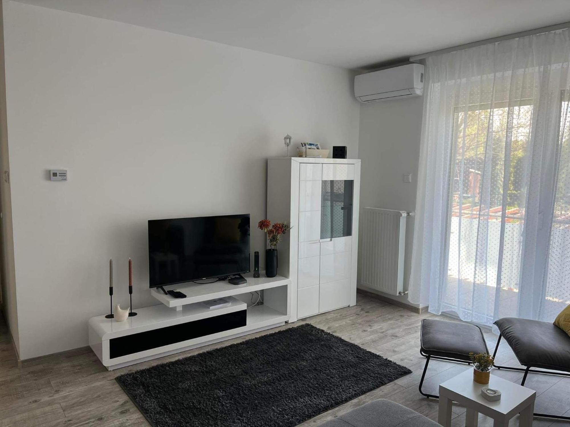 Ada Apartman Šoproň Exteriér fotografie